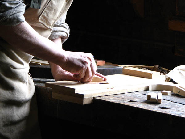 Nuestra <strong>carpintería de madera en  Osor</strong> es una empresa de <strong>herencia familiar</strong>, por lo que  contamos con gran <strong>experiencia </strong>en la profesión.
